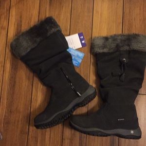 Baffin Casual Snow Boots NIB Sz 8